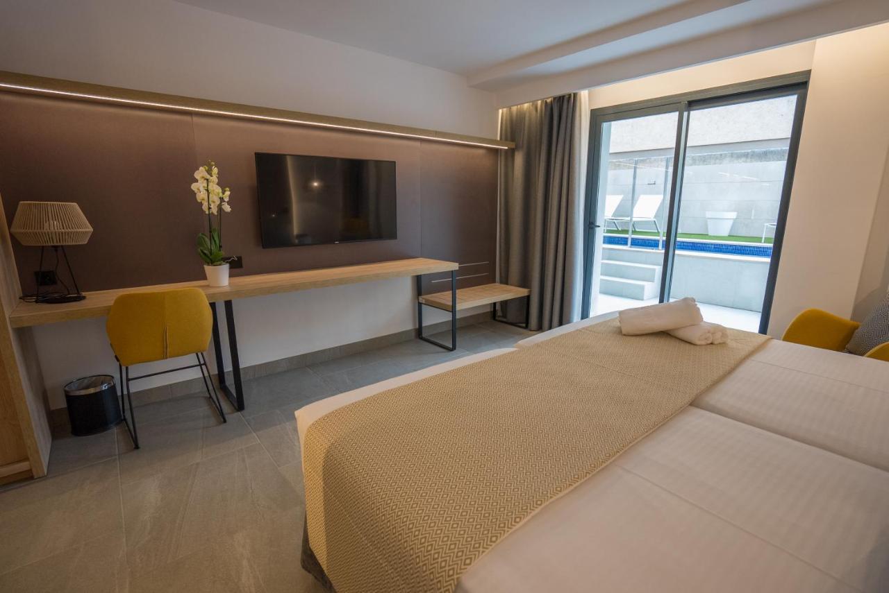 Junior Suite Swim Up (2 Erwachsene)